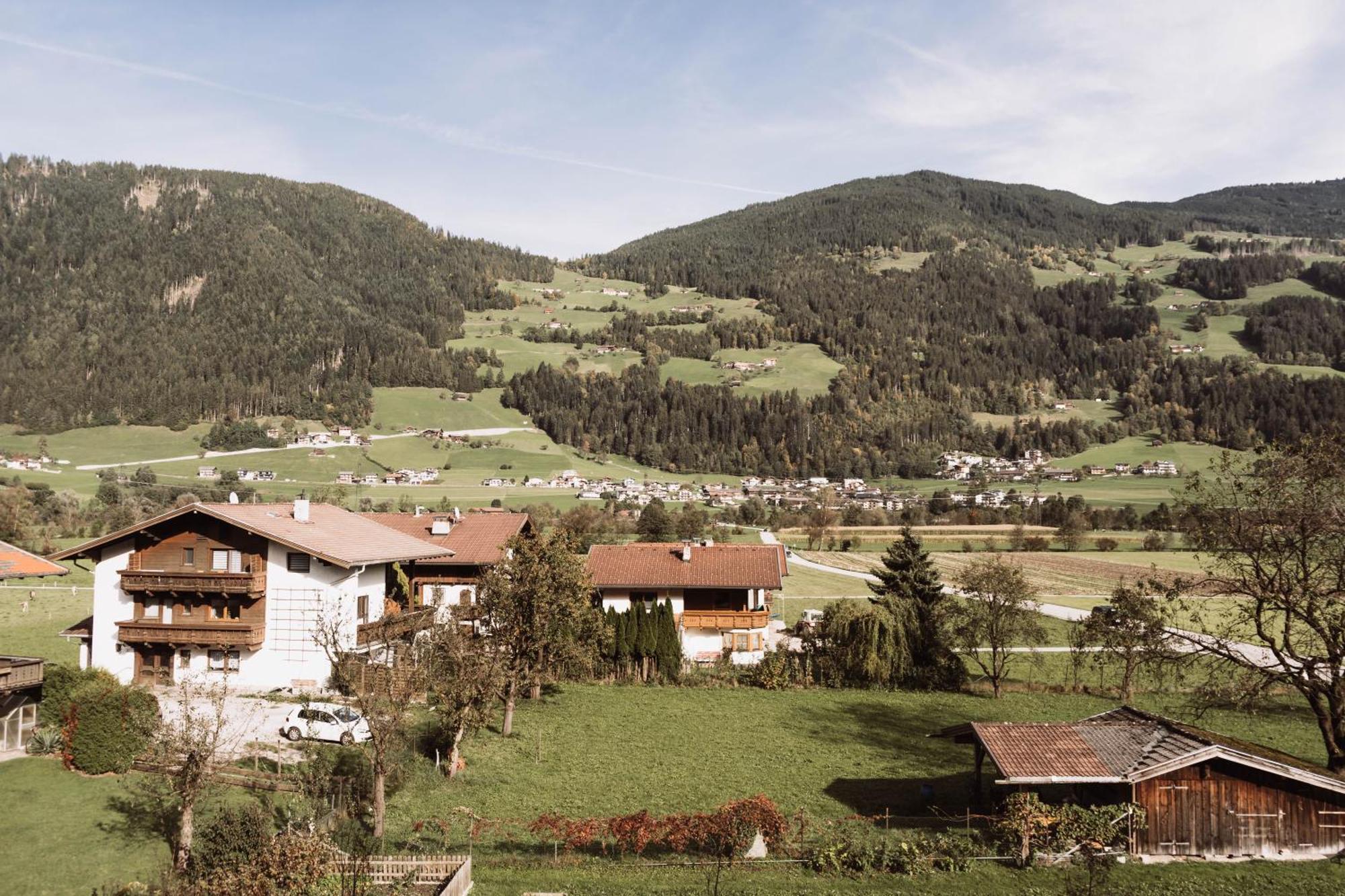 Lebe'Schlitters - Das Ferienapartmenthaus Im Zillertal Exterior foto